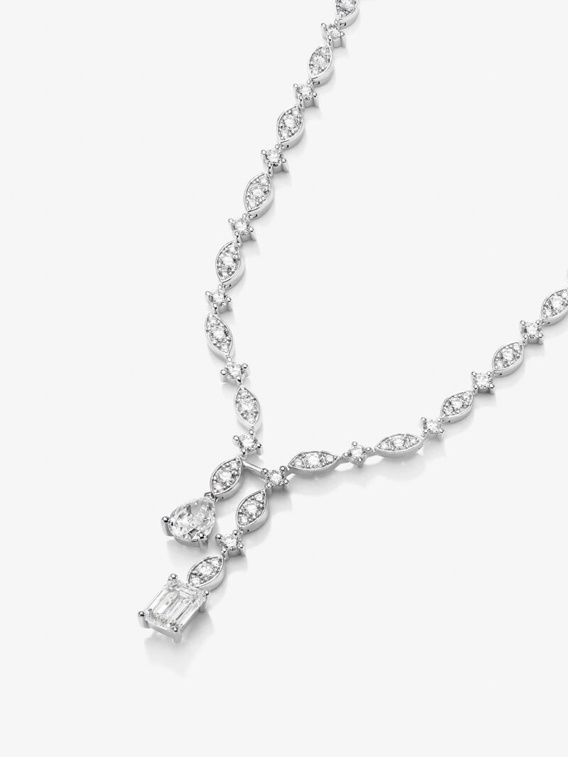 18K white gold necklace with white pear, emerald and bright diamonds of 9.05 cts image number 2