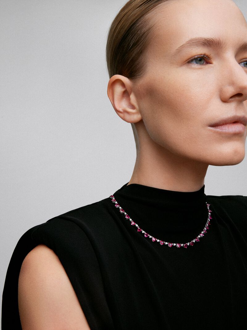 18K white gold necklace with red ruby ​​with 17.03 cts and white diamonds in bright 1.3 cts diamonds image number 3