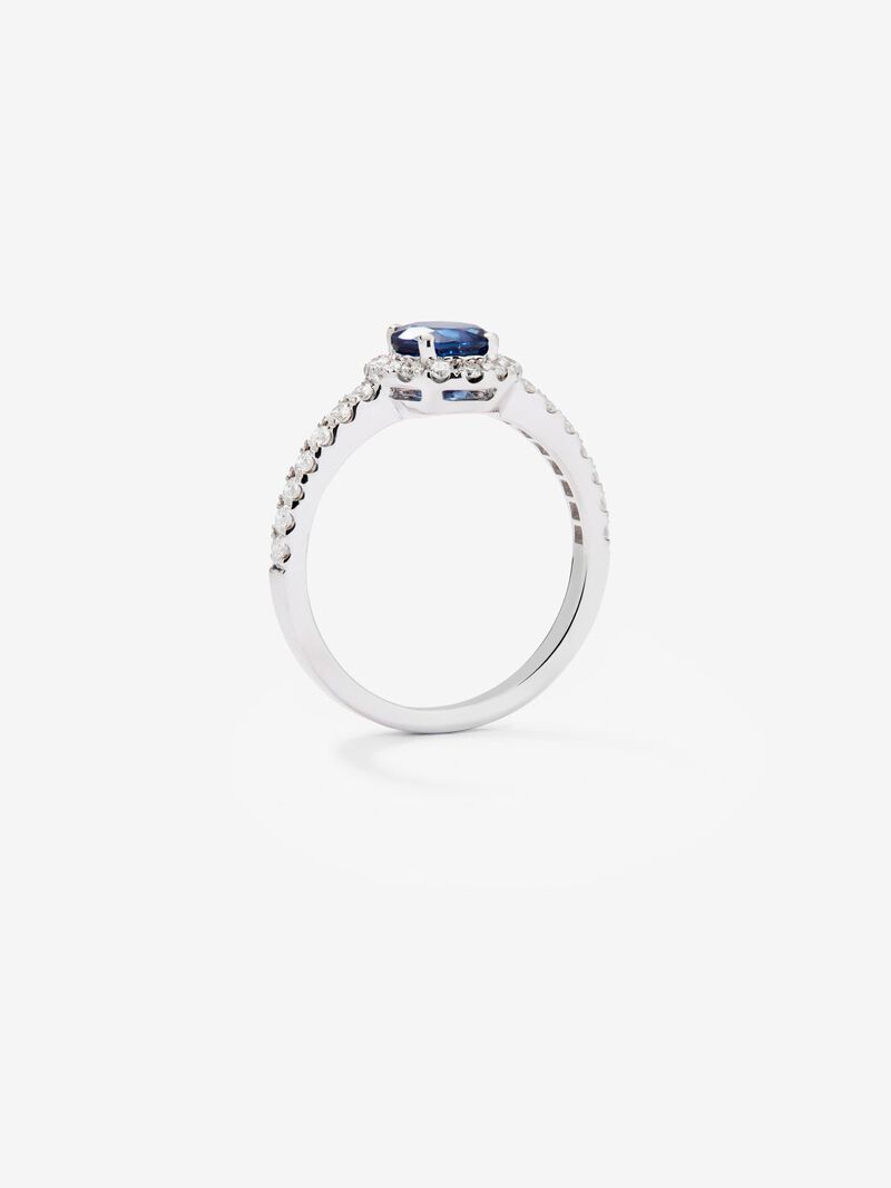 18K white gold ring with white diamonds in 0.46 cts image number 4