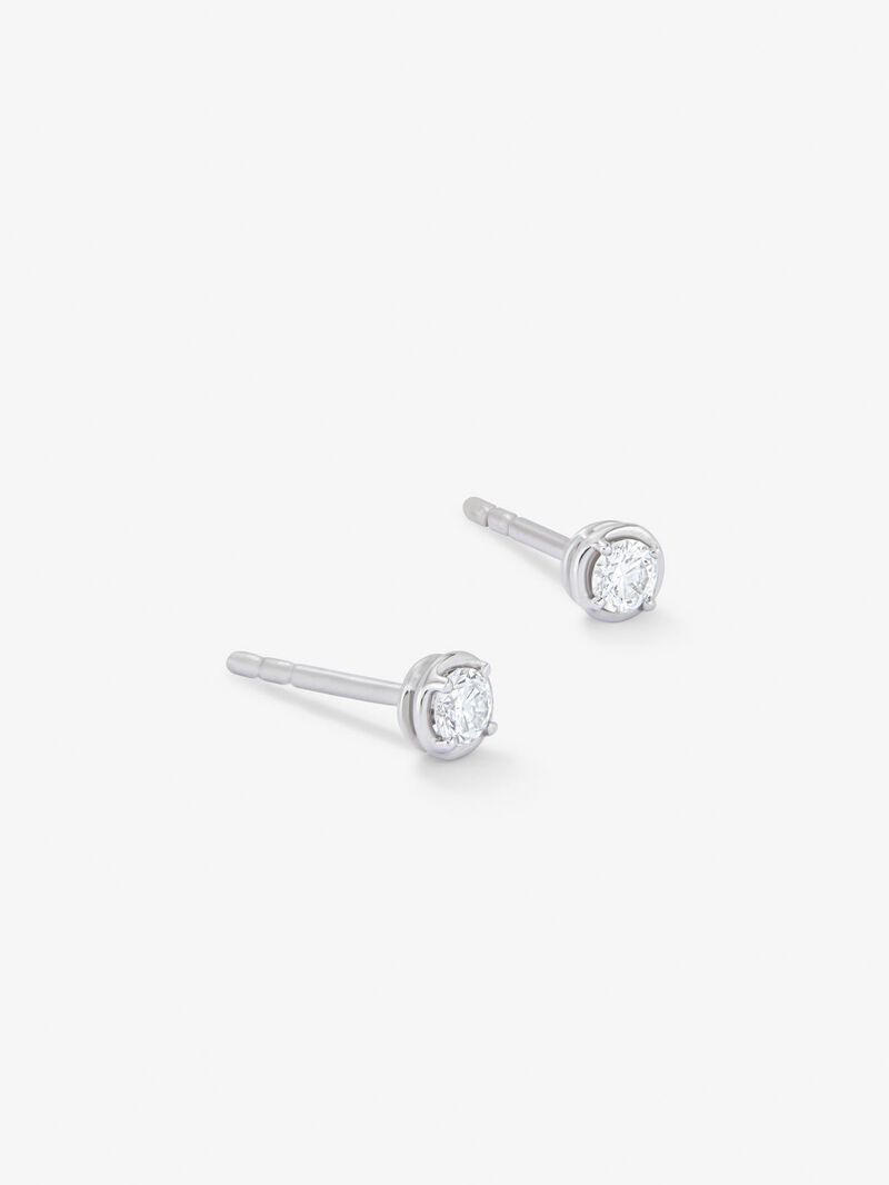 18K white gold earrings with solitary diamond image number 2