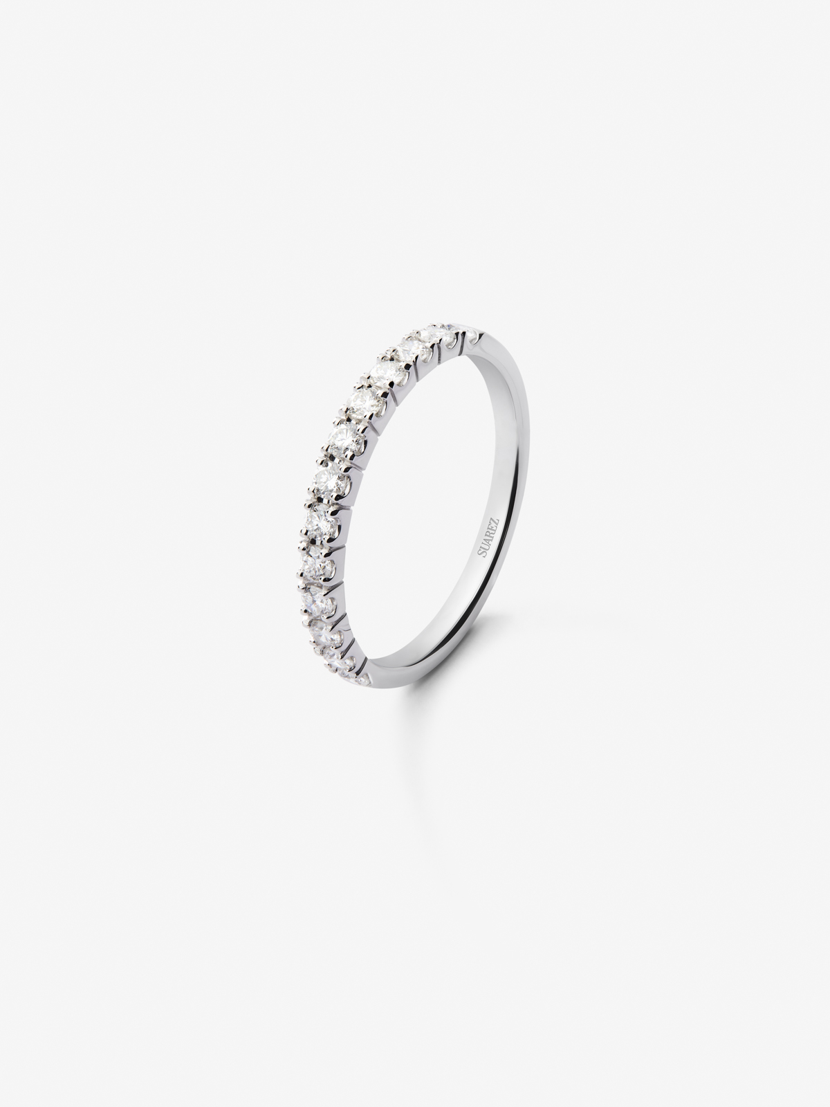 18K white gold medium engagement ring with diamonds