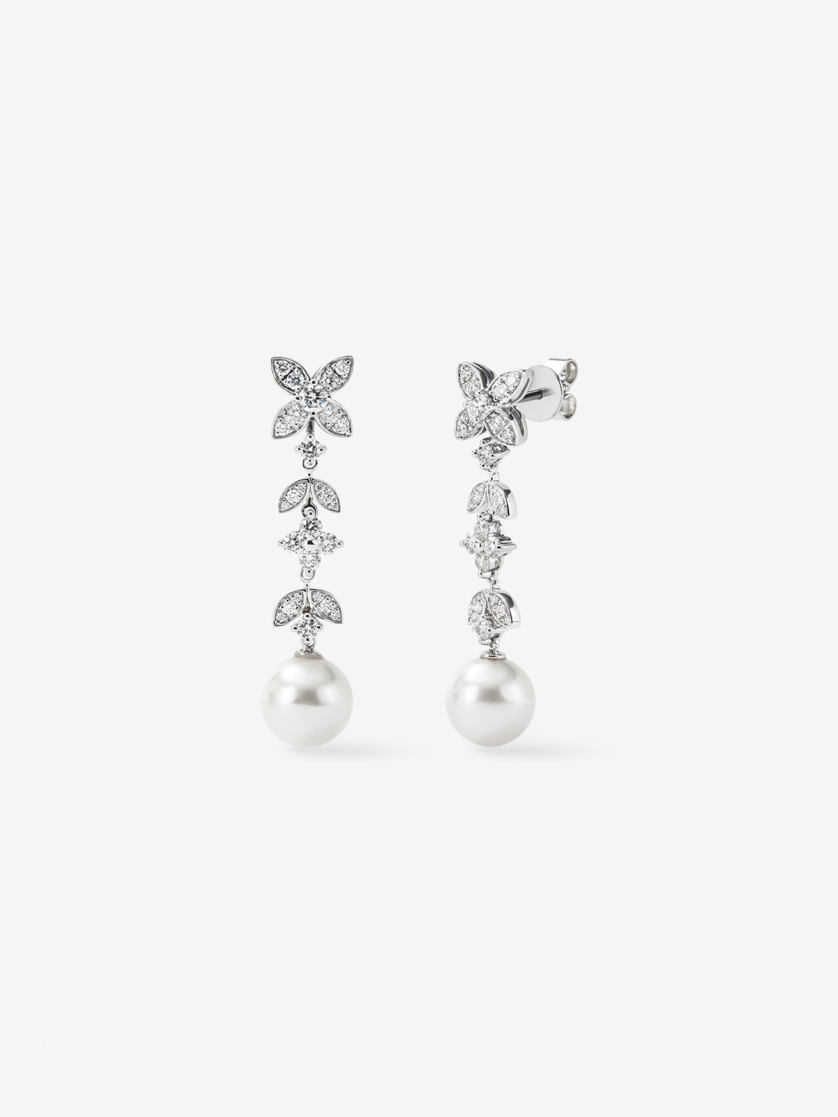 Detachable 18K white gold earrings with 0.99 ct brilliant-cut diamonds and 8.5 mm pearls