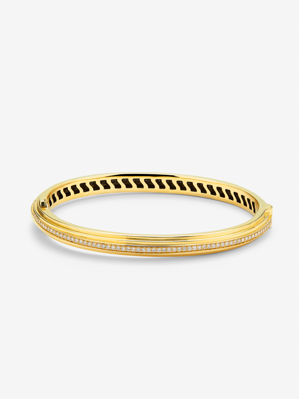 Rigid 18K yellow gold bracelet with 0.42 ct brilliant cut diamonds