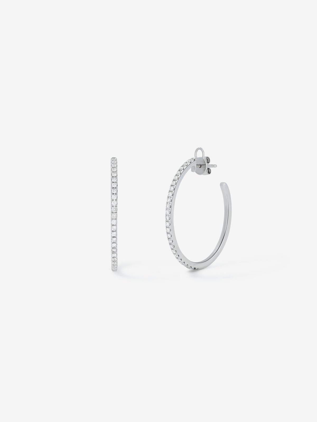 Pendientes aro fino de oro blanco de 18K con diamantes