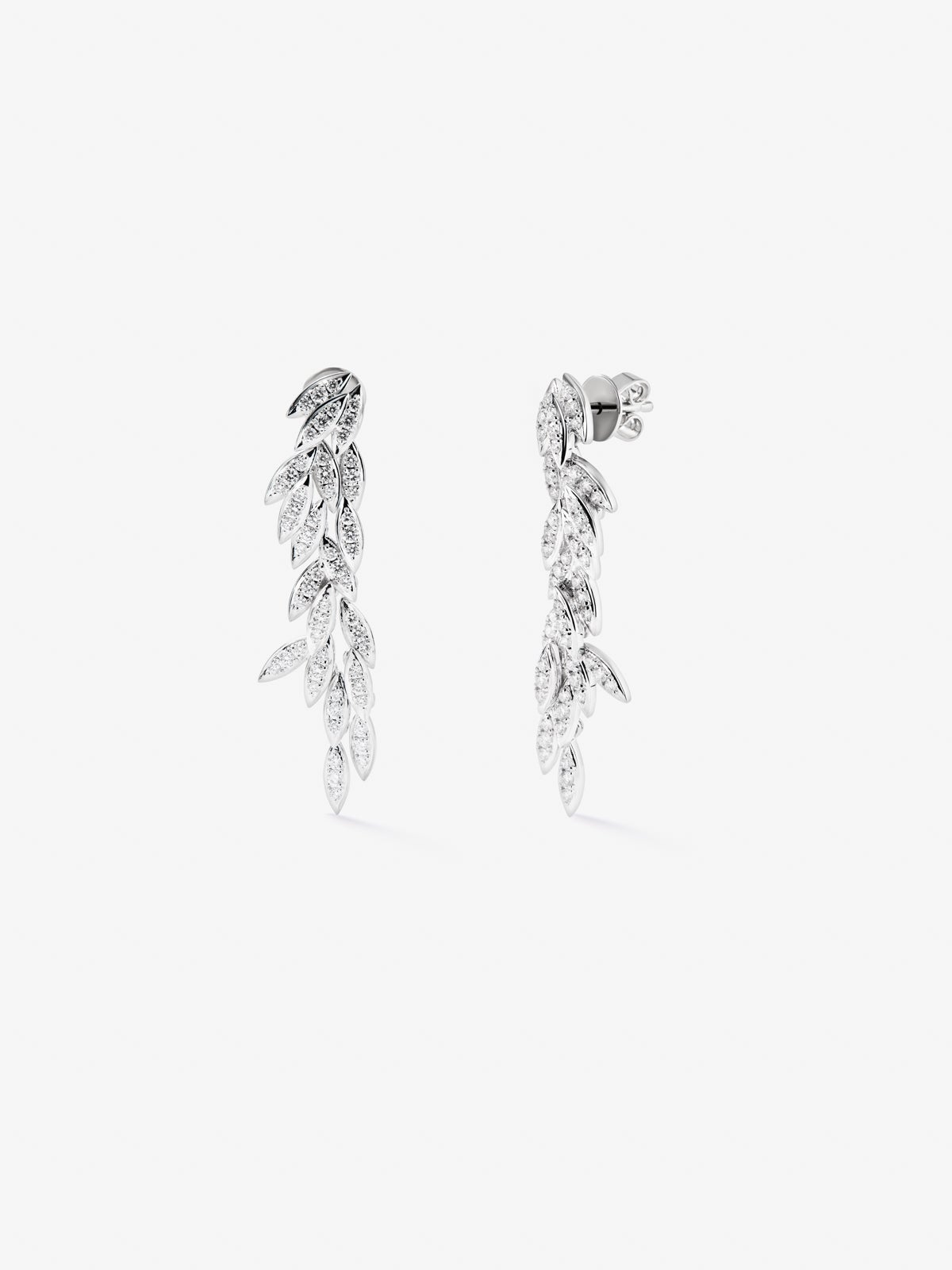 Pendientes de oro blanco de 18K con diamantes blancos en talla brillante de 1,16 cts