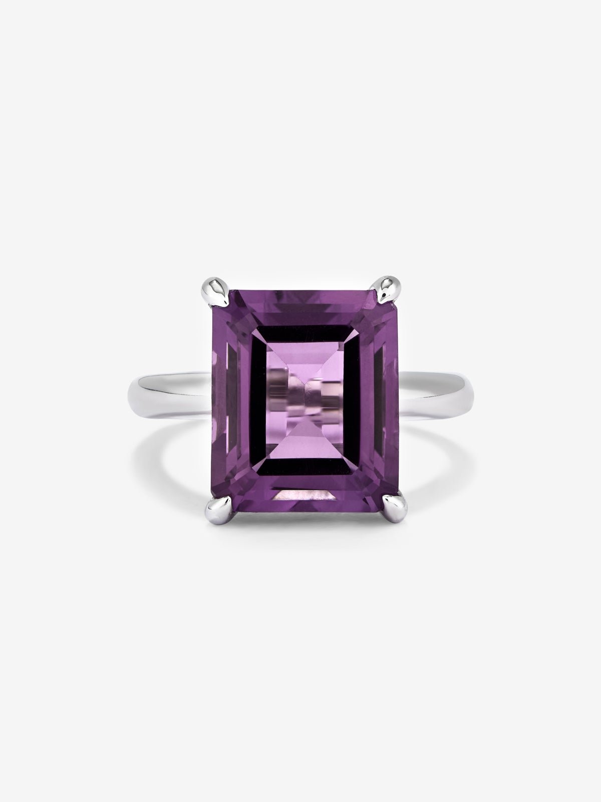 Anillo de plata con piedra amatista morada