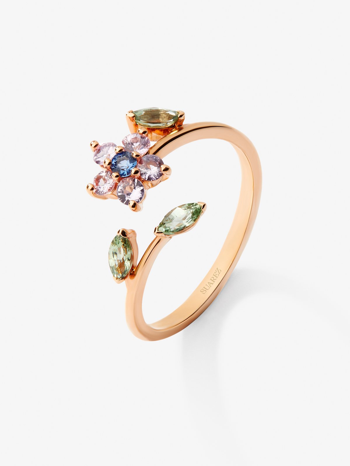 18K rose gold ring with 9 pink, green and blue sapphires in brilliant and marquise cut with a total of 0.55 cts