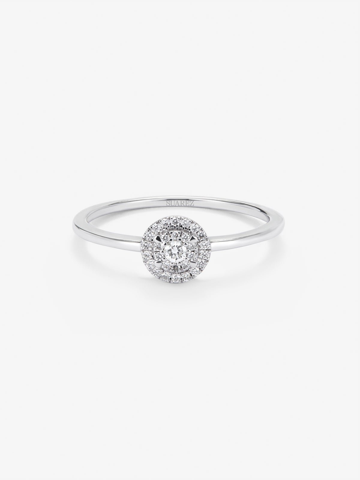 18kt white gold ring with 29 diamonds 0.10 carats