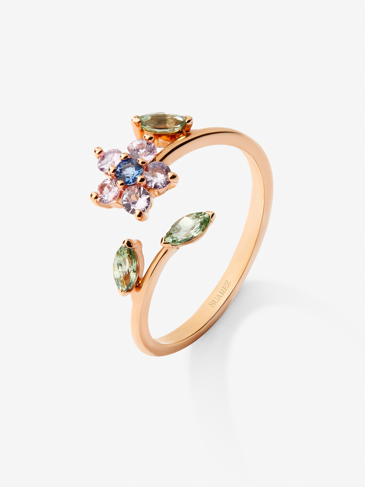 Anillo de oro rosa de 18K con 9 zafiros rosas, verdes y azules en talla brillante y marquise con un total de 0,55 cts