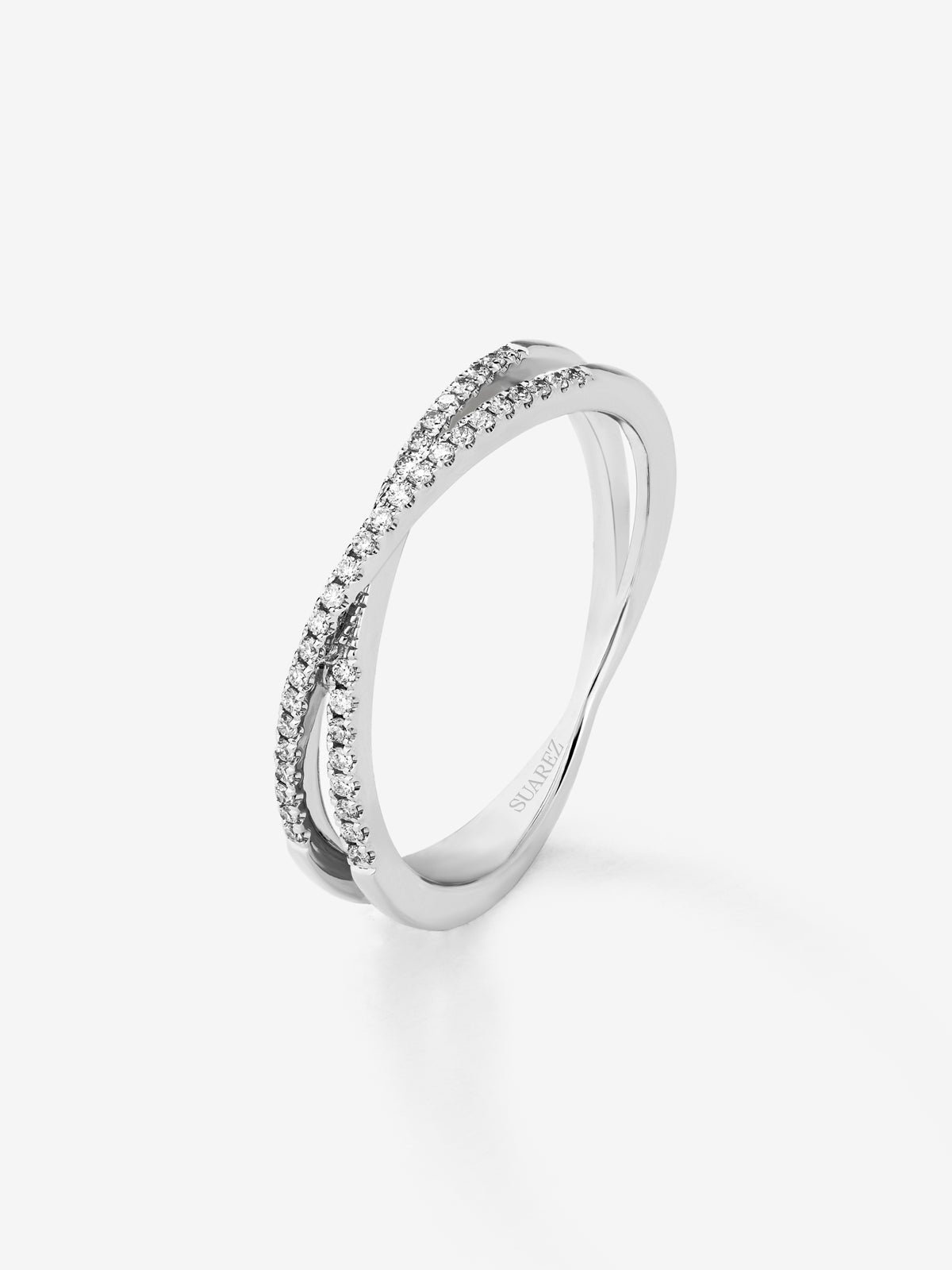 Anillo doble de oro blanco de 18K de diamantes