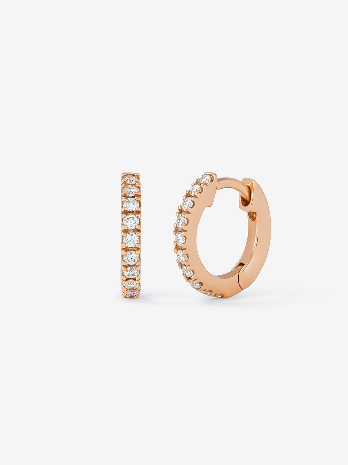 Individual mini hoop earring in 18K rose gold with diamonds