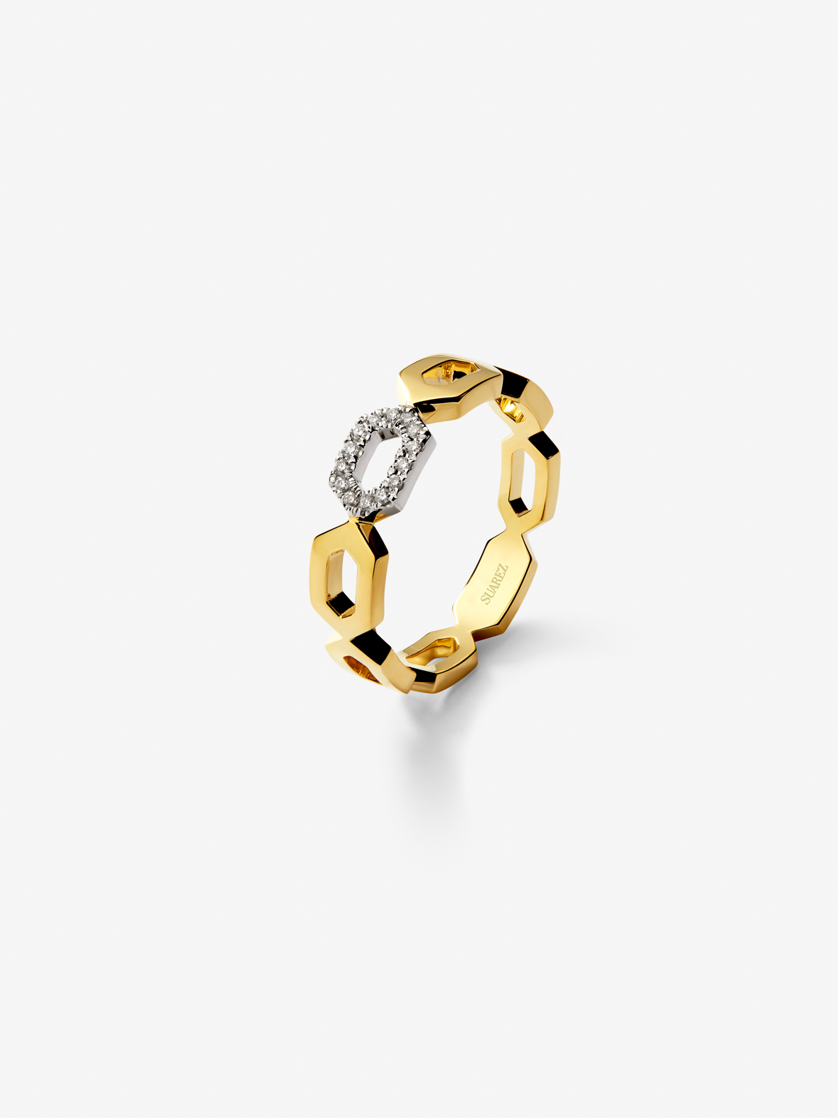 Pulsera de oro amarillo de 18K con diamantes blancos en talla brillante de 0,06 cts