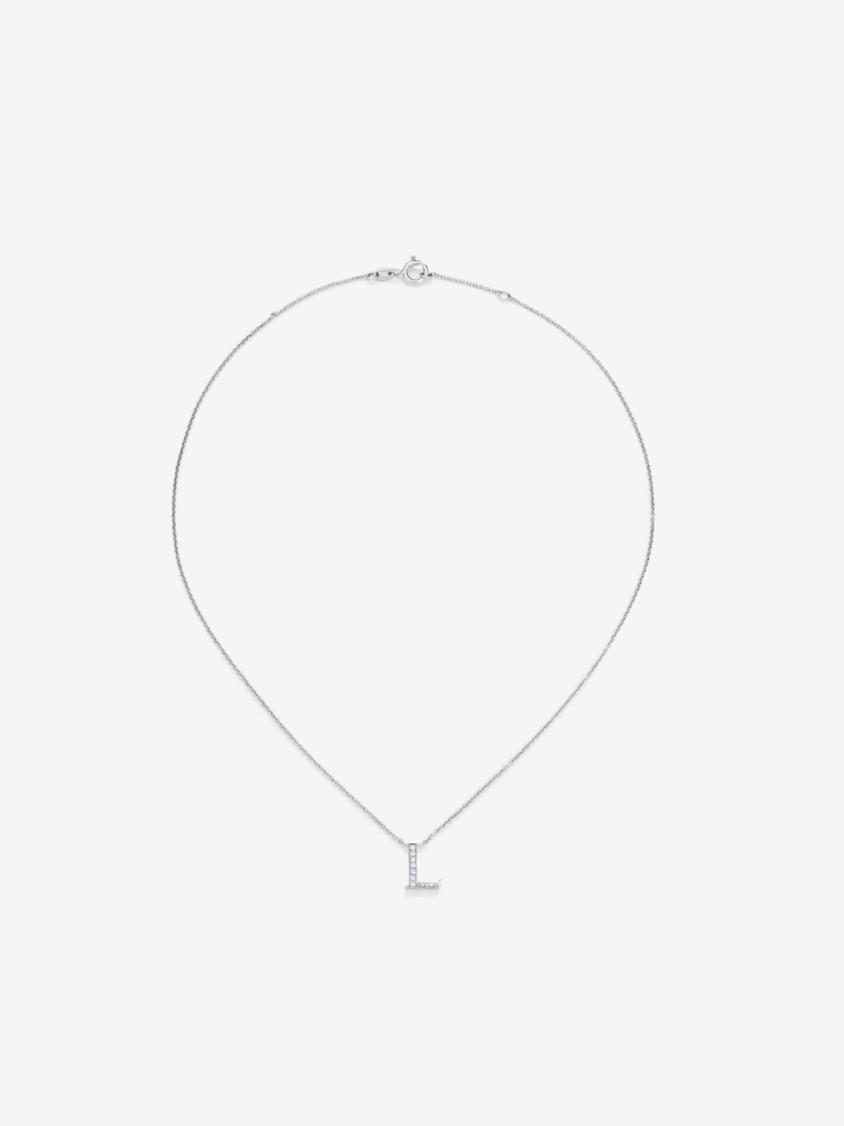 Pendant chain with 18K white gold initial and diamonds