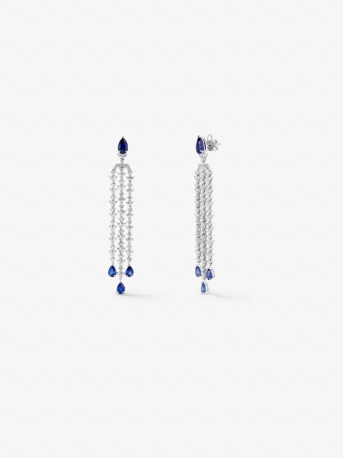 18K white gold earrings with Royal blue sapps in 5.61 cts and white diamonds in bright 3.44 cts diamonds