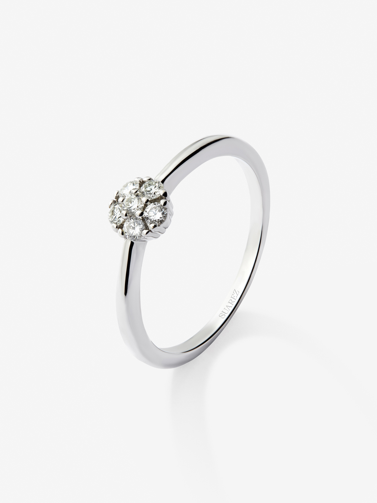Anillo de oro blanco de 18kt con diamante
