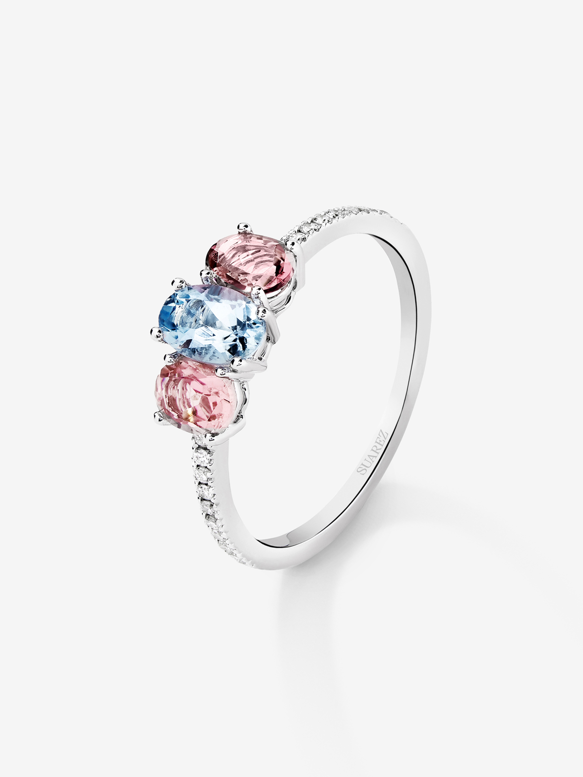 Anillo tresillo de oro blanco de 18K con aguamarina y turmalina