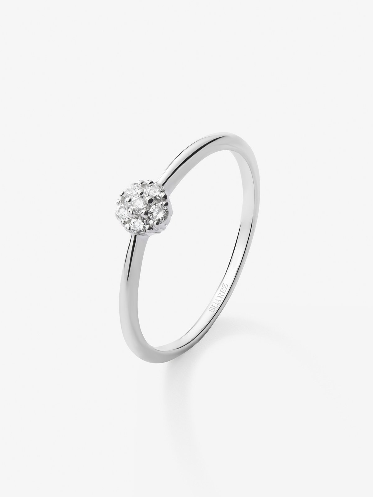 18K white gold ring with rosette of 15 brilliant-cut diamonds with a total of 0.09 cts