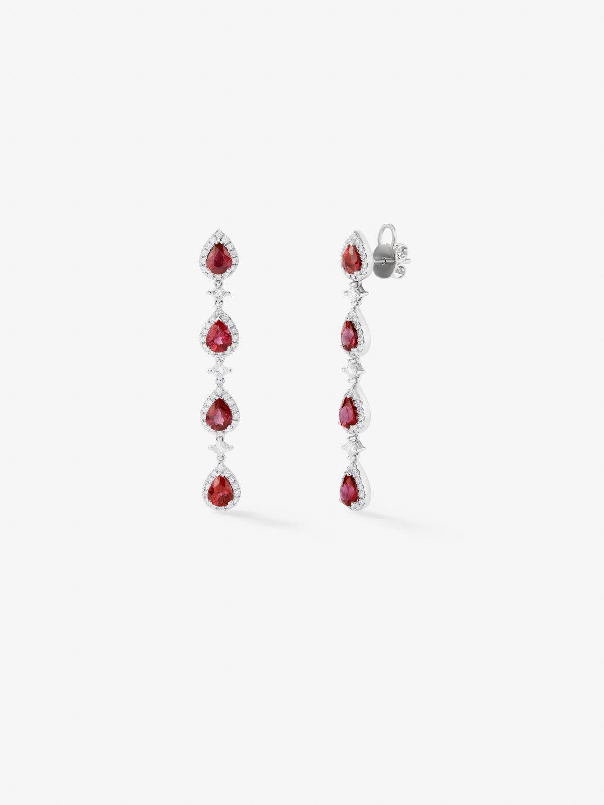 Pendientes de oro blanco de 18K con rubÃ­es rojos en talla pera de 2,86 cts y diamantes blancos en talla brillante y princesa de 0,73 cts