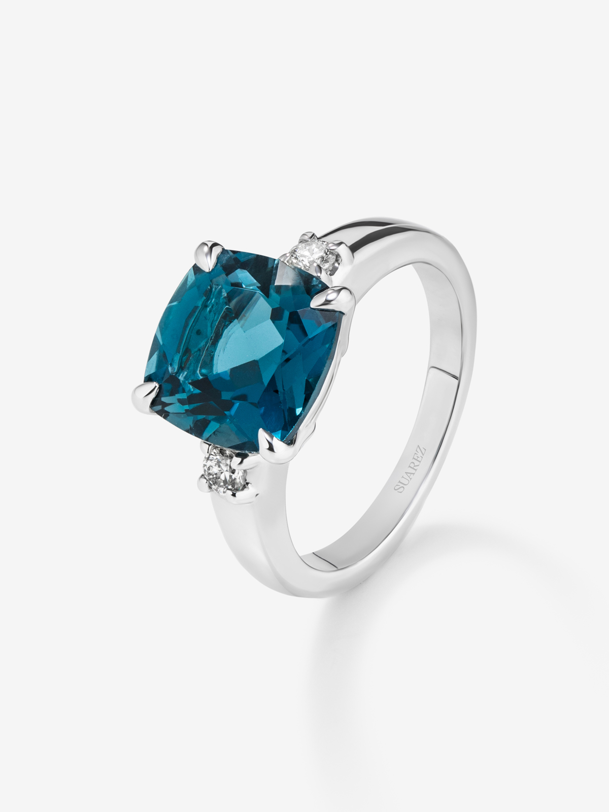 Anillo tresillo de plata 925 con topacio y diamantes
