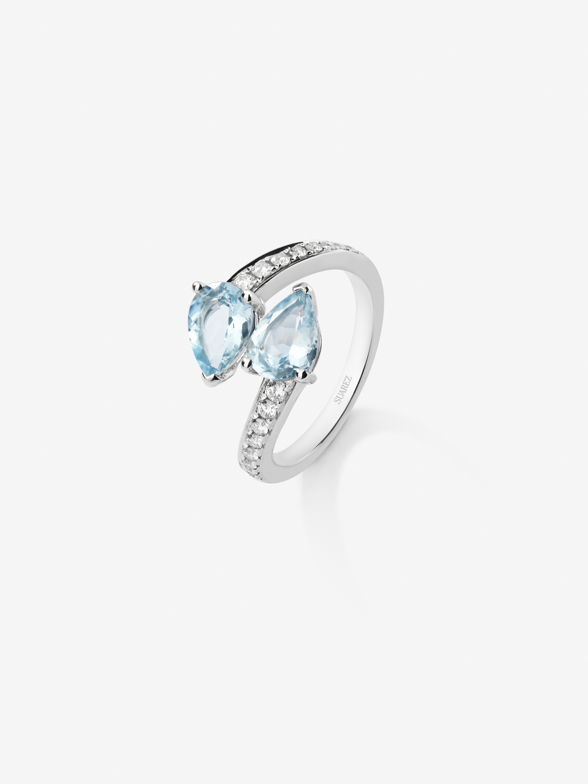 You and I 18k White Gold Ring with Aguamarines Blue in 1.81 cts and diamonds in bright size