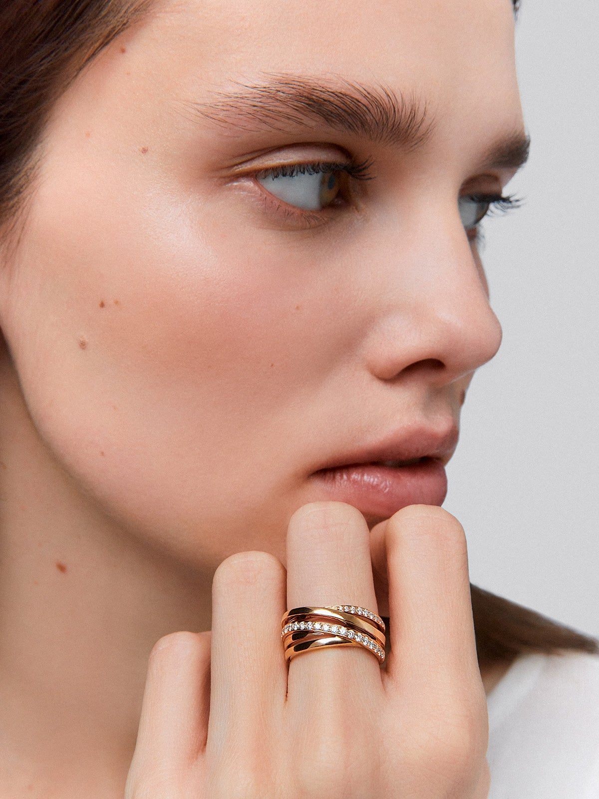Anillo entrelazado multibrazo de oro rosa de 18kt con diamantes de 0,43cts