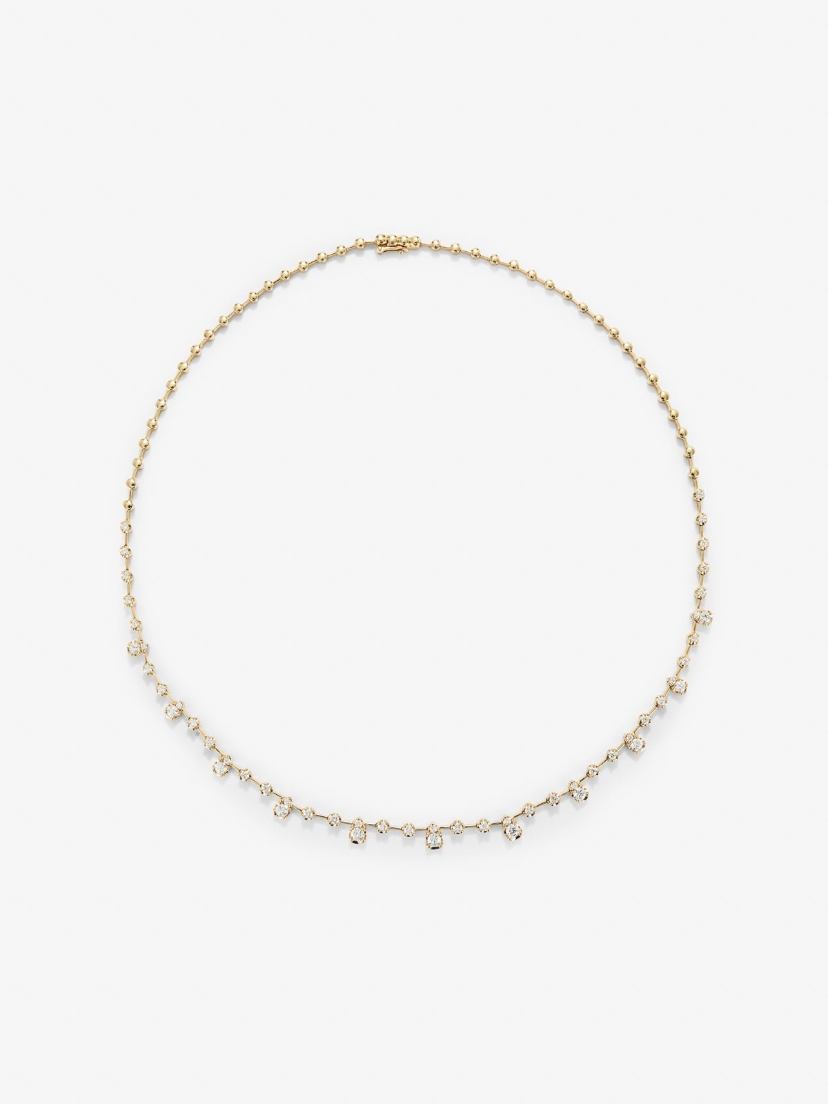 Collar de oro amarillo de 18K con 62 diamantes en talla brillante con un total de 2,61 cts