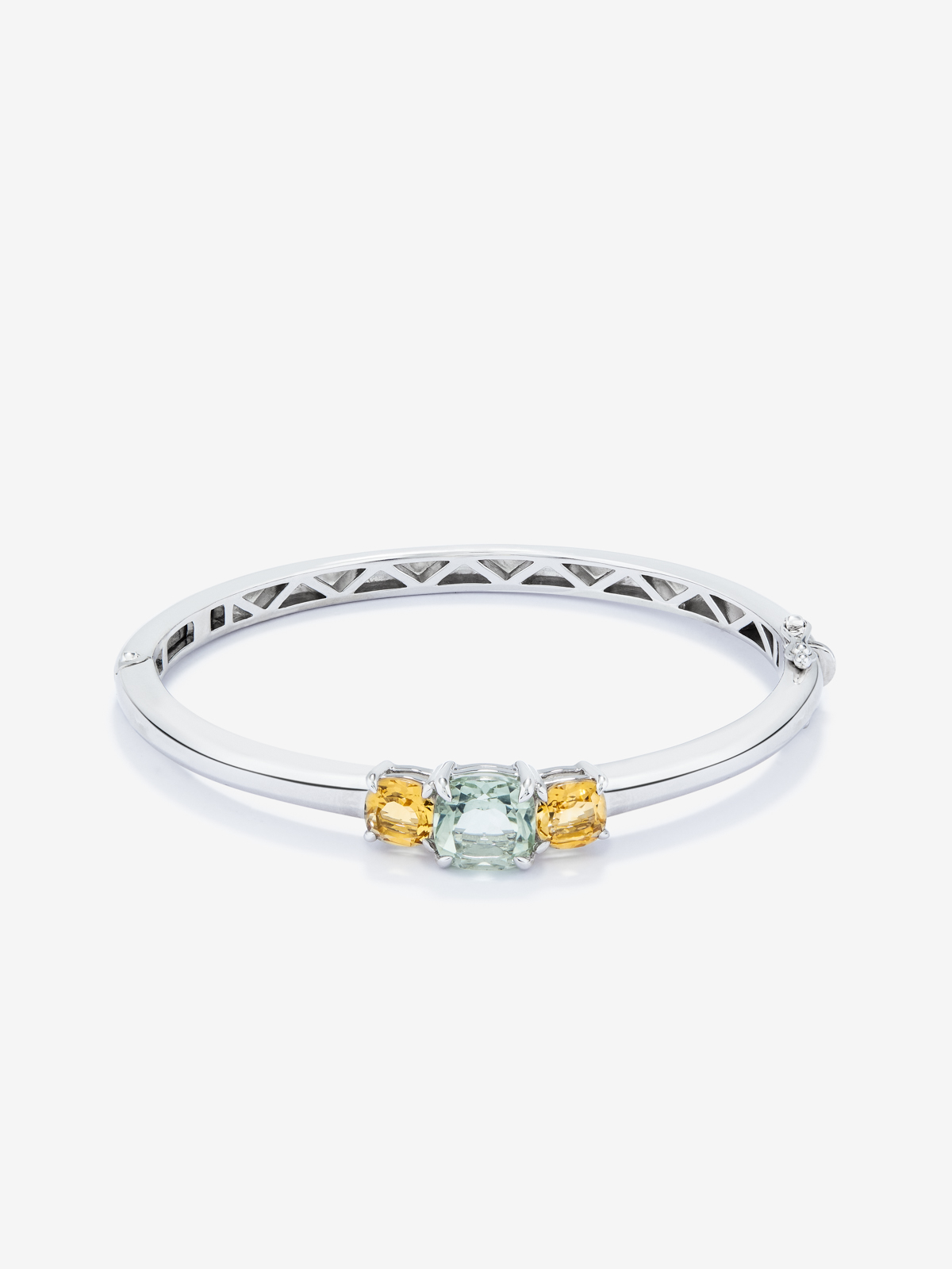925 silver bracelet with green amethist in 2.47 cts and citrines in 1.62 CTS Cushion size Cushion