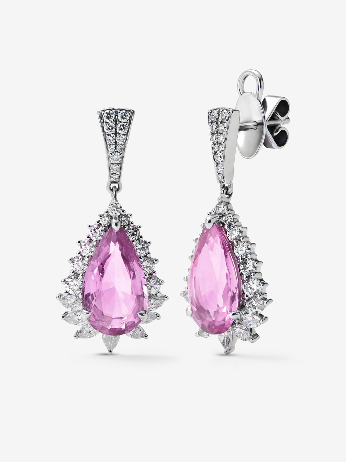 Pendientes lágrima de oro blanco de 18kt con zafiros rosas talla pera de 7,62 quilates y diamantes