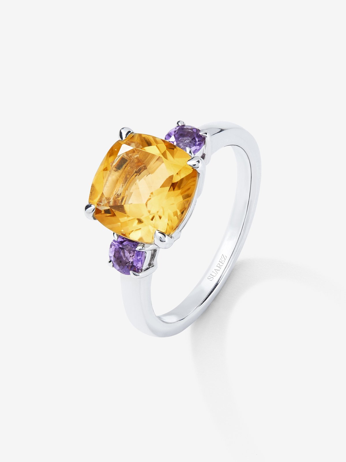 Silver ring with central citrine and purple ameterists