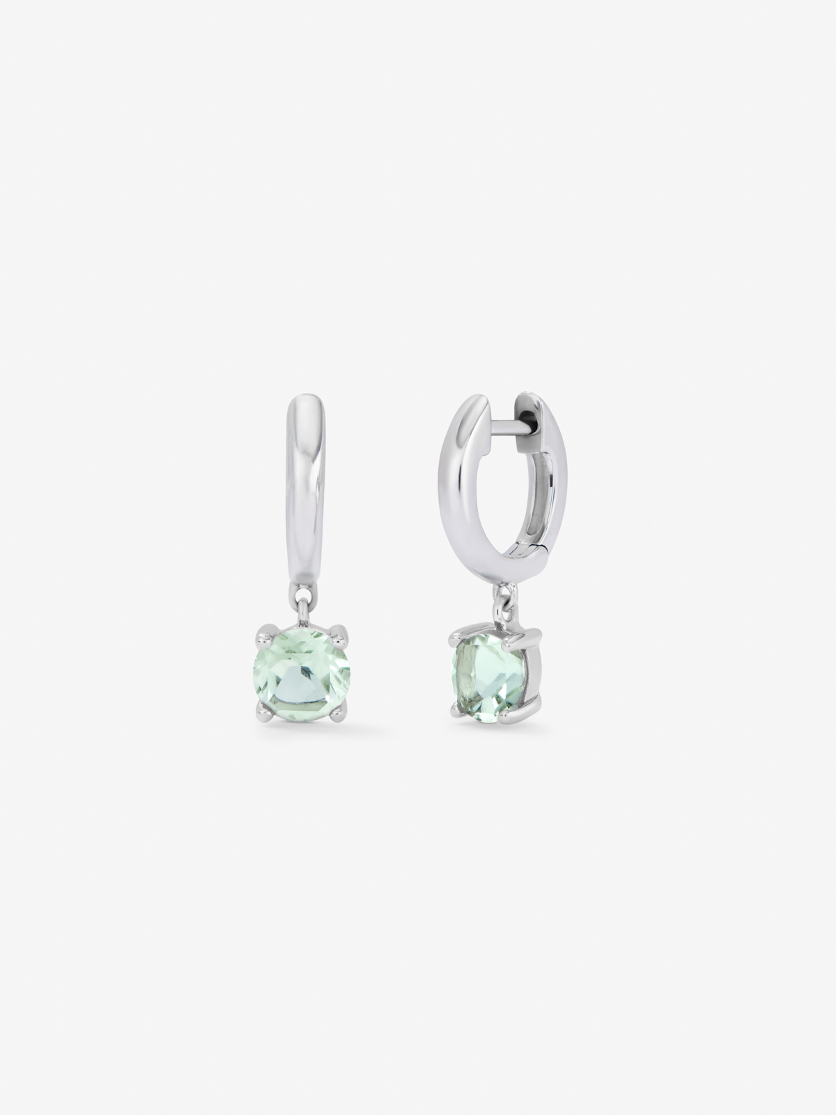 925 silver earrings with green ameterists in 1.2 cts bright size