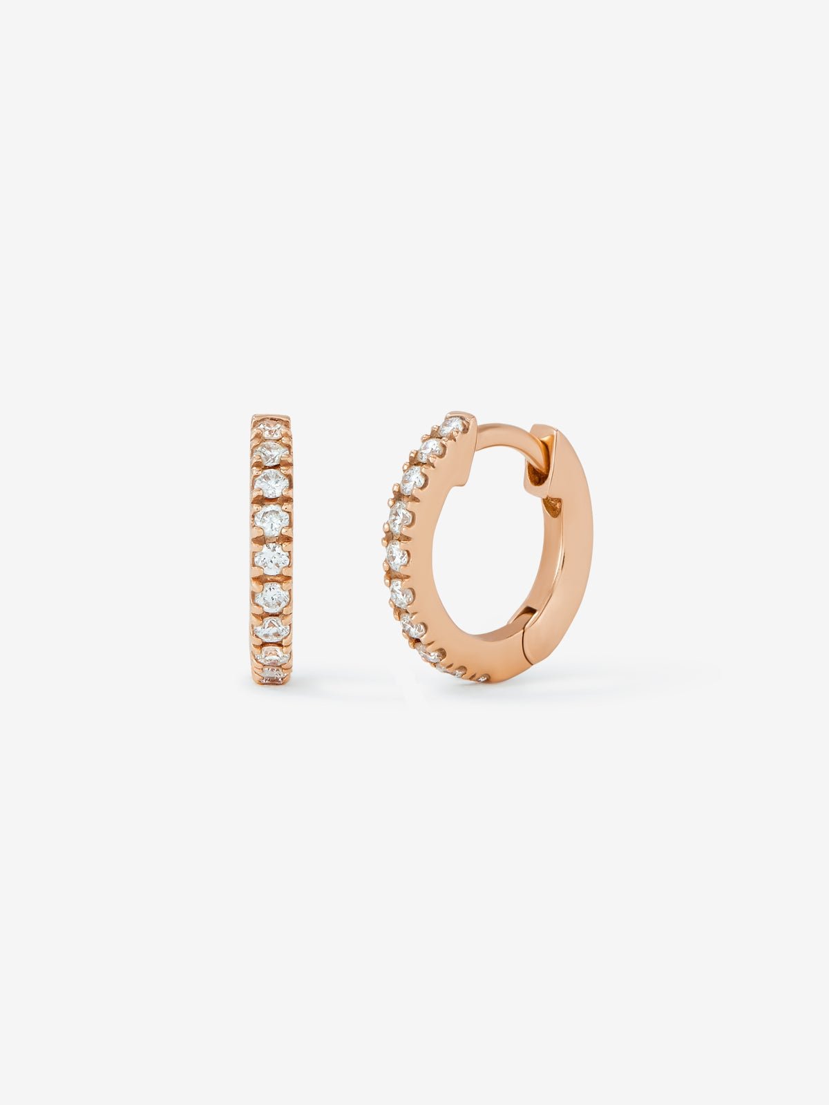Individual mini hoop earring in 18K rose gold with 10 brilliant-cut diamonds with a total of 0.05 cts