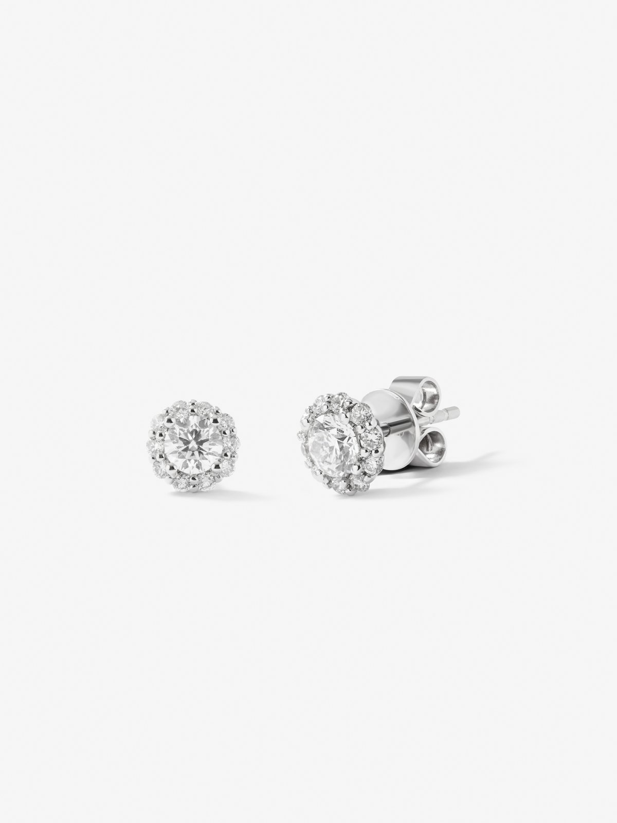 18kt white gold earrings with 0.30cts FVVS2 diamond